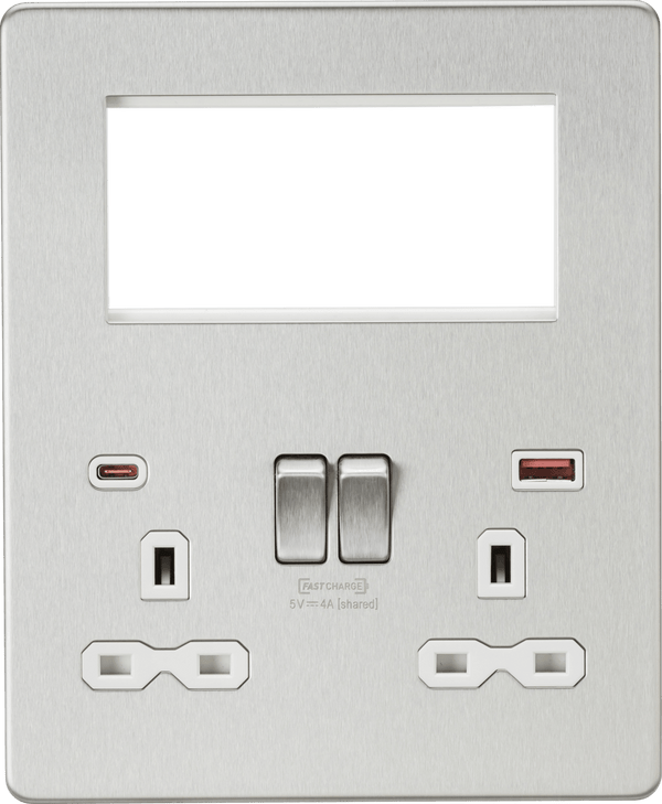 Knightsbridge MLA SFR994BCW Screwless Small Multimedia Combination Plate with FASTCHARGE - Brushed Chrome - Knightsbridge MLA - Falcon Electrical UK